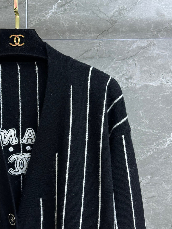 Chanel SS2023 Pre-Collection Cashmere CARDIGAN