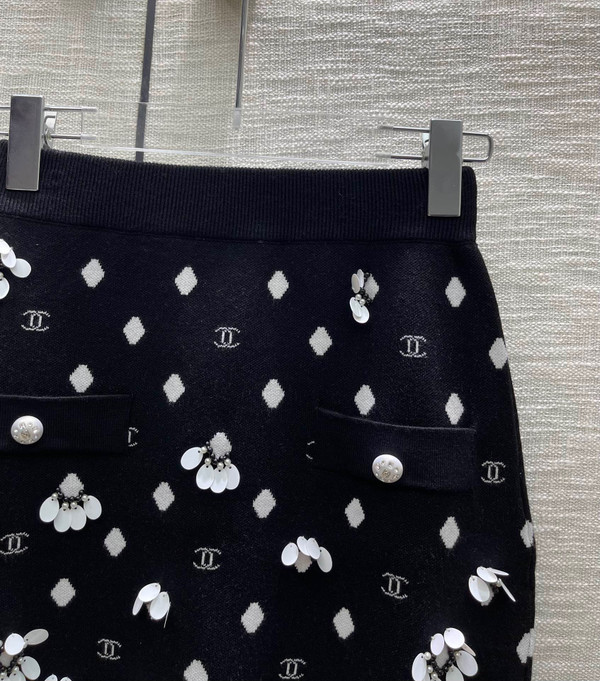 Chanel Embroidered Cashmere Skirt SS2023