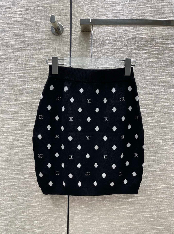 Chanel Embroidered Cashmere Skirt SS2023