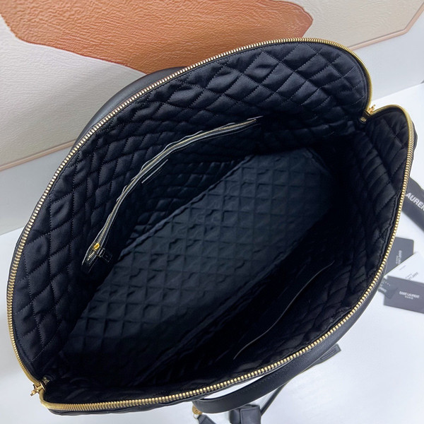 Saint Laurent ES GIANT TRAVEL BAG IN QUILTED LEATHER