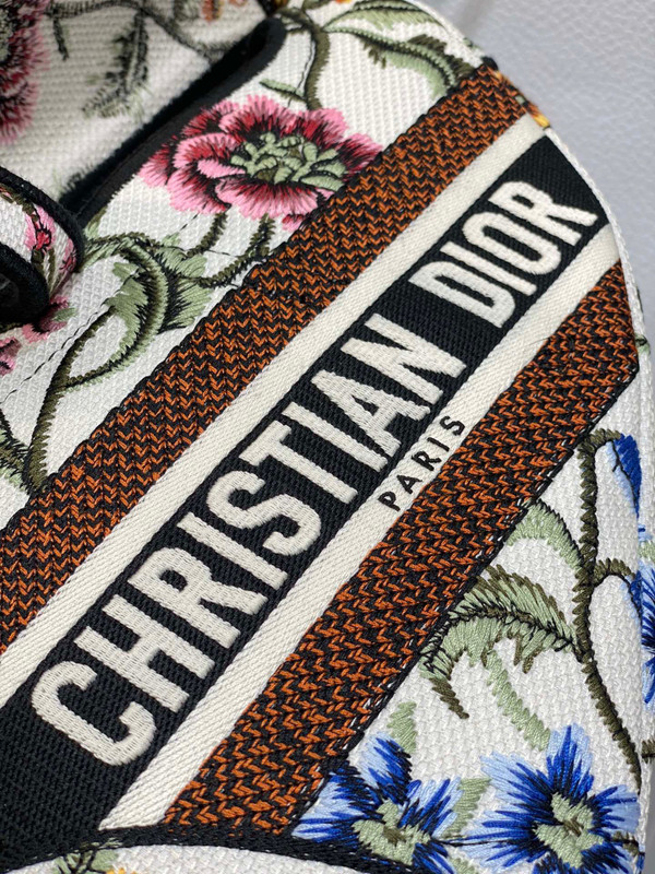 Christian Dior SADDLE BAG White Multicolor Dior Petites Fleurs Embroidery