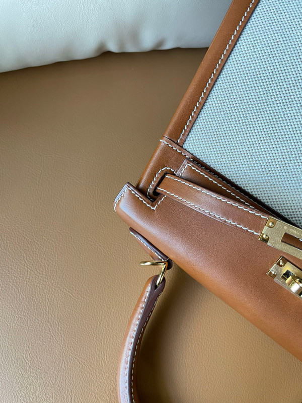 Hermès Kelly Sellier 25 Toile and Barenia  Gold Hardware