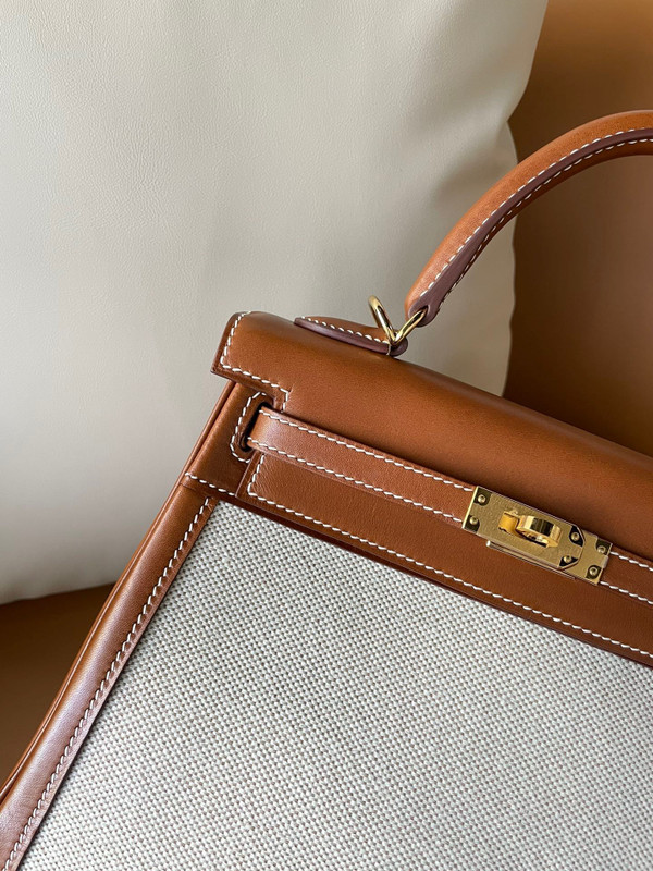 Hermès Kelly Sellier 25 Toile and Barenia  Gold Hardware