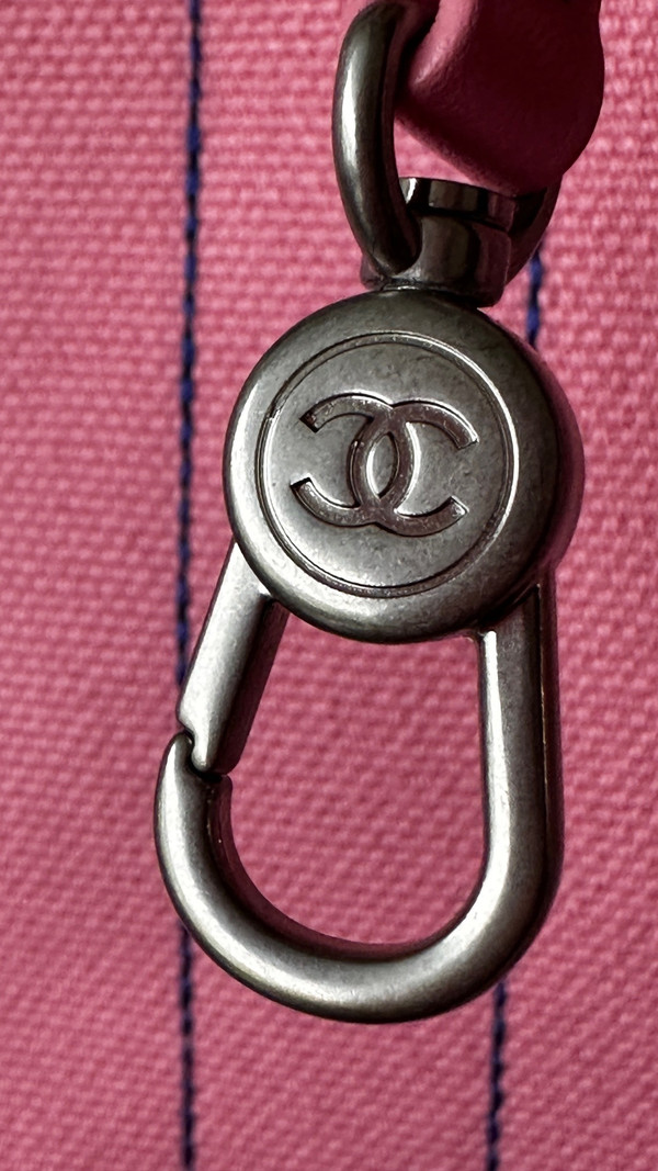 Chanel LARGE TOTE SS2023 PINK