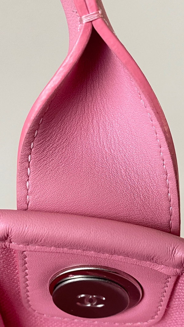 Chanel LARGE TOTE SS2023 PINK