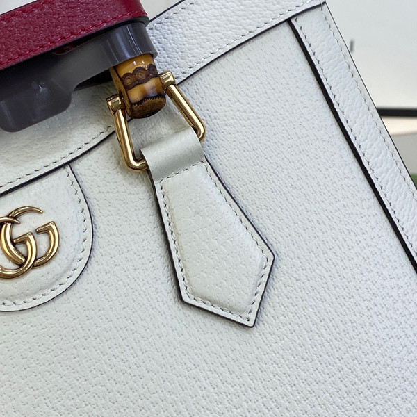 Gucci Diana small tote bag White