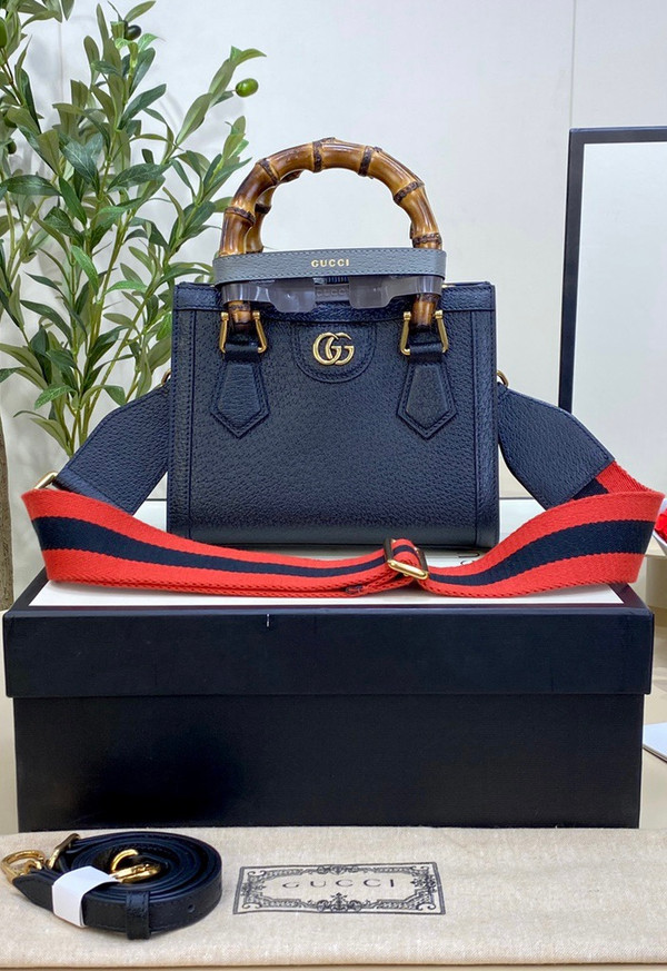 Gucci Diana Mini tote bag Black