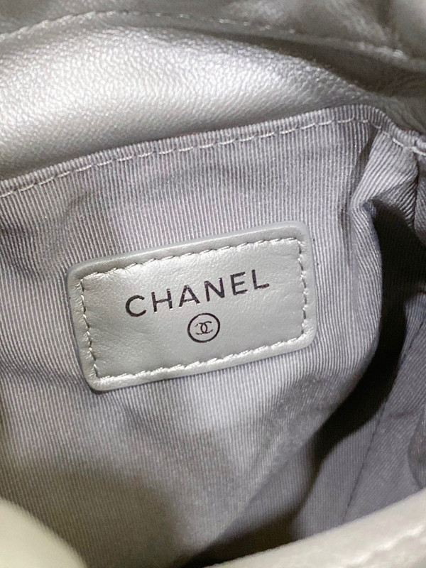 Chanel CLUTCH WITH CHAIN SS2023 SILVER
