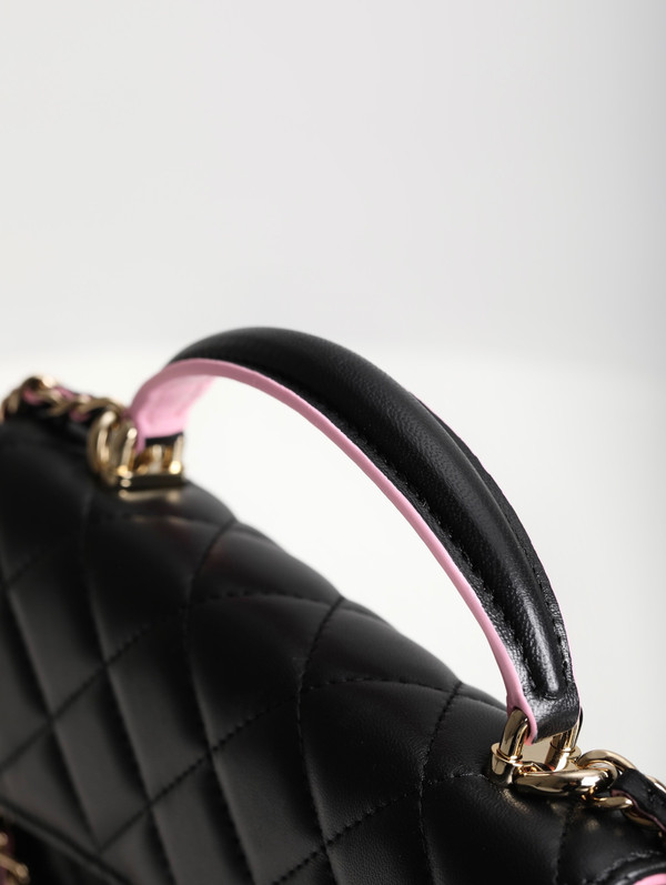 Chanel MINI FLAP BAG WITH TOP HANDLE SS2023