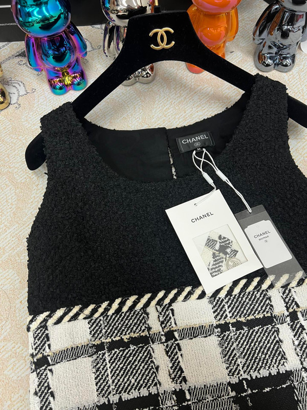 Chanel Tweed Dress Black, White, Gold & Silver SS2023