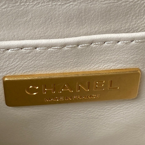Chanel SMALL VANITY CASE SS2023 White