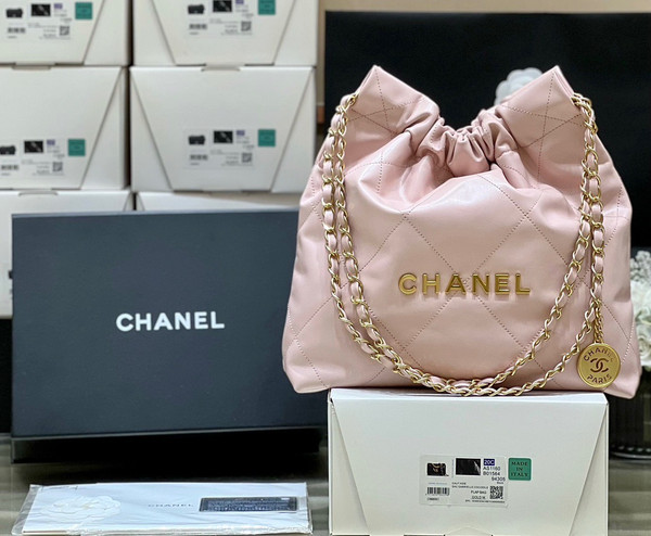 CHANEL 22 HANDBAG Pink Medium AW 2022