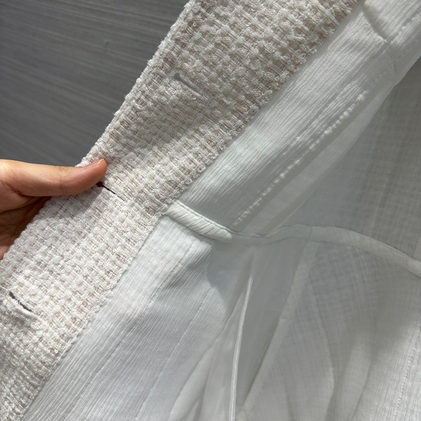 Chanel Spring-Summer 2023 Glittered Tweed JACKET