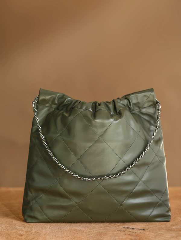 CHANEL 22 SMALL HANDBAG OLIVE SILVER LOGO