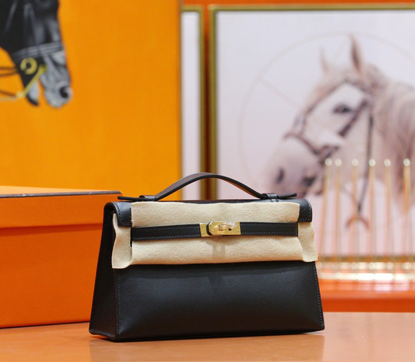 Hermès Black Mini Kelly Swift Gold Hardware