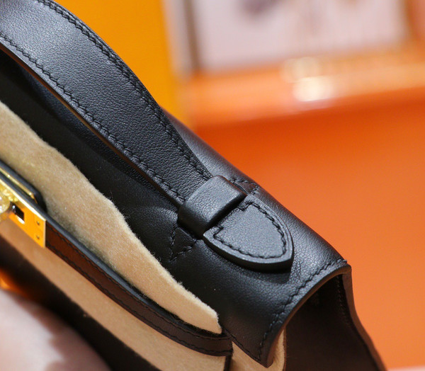 Hermès Black Mini Kelly Swift Gold Hardware