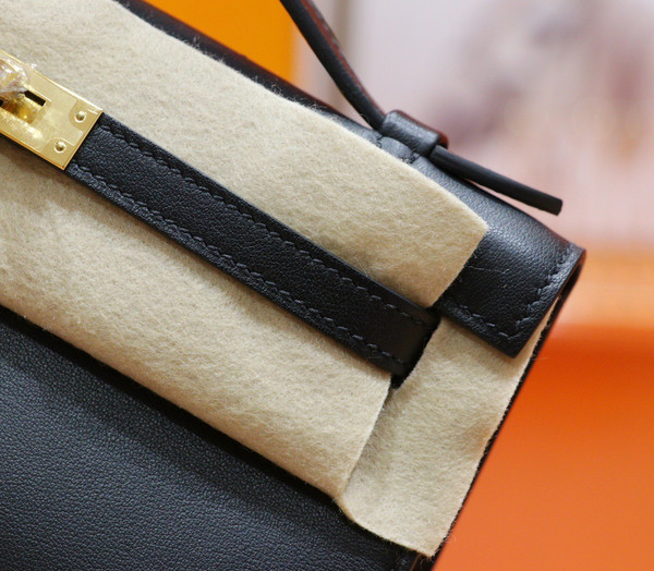 Hermès Black Mini Kelly Swift Gold Hardware