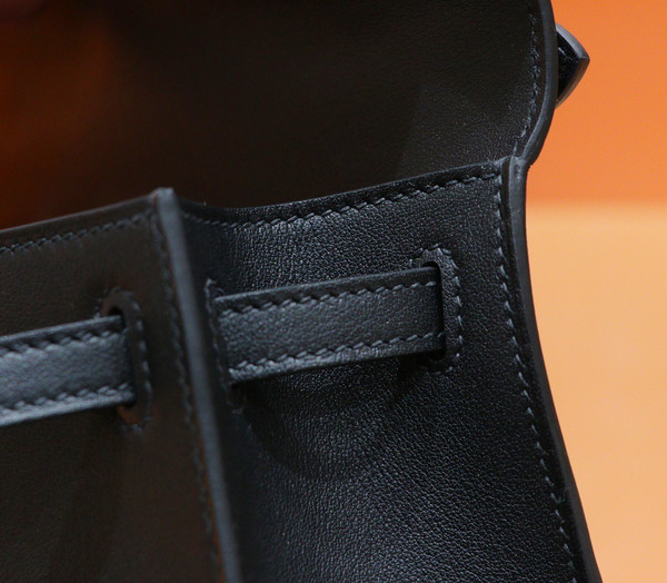 Hermès Black Mini Kelly Swift Gold Hardware