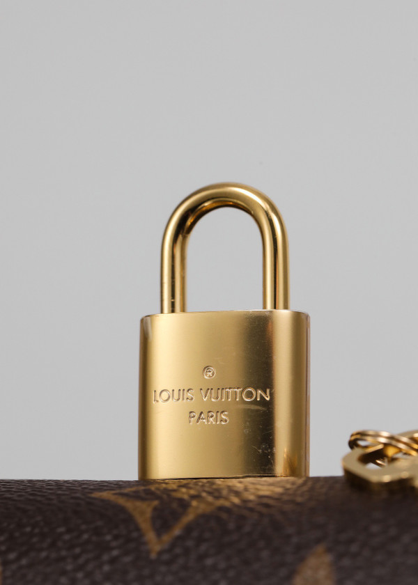 Louis Vuitton M41055 Montaigne BB
