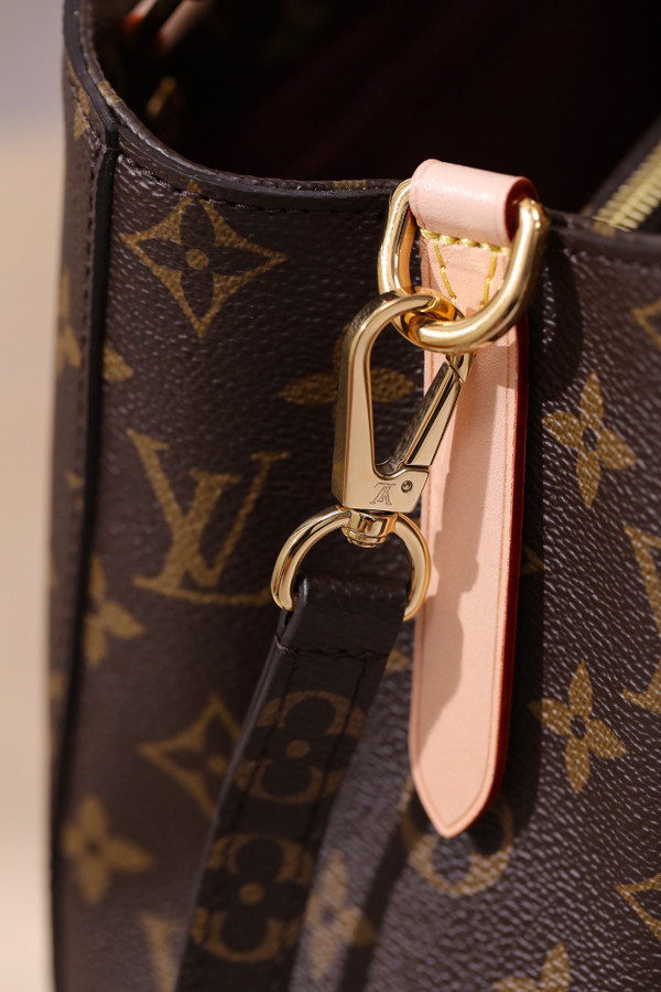 Louis Vuitton M41055 Montaigne BB