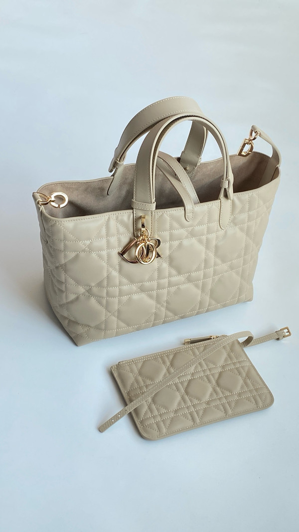 Christian Dior medium DIOR TOUJOURS BAG Beige Macrocannage Calfskin