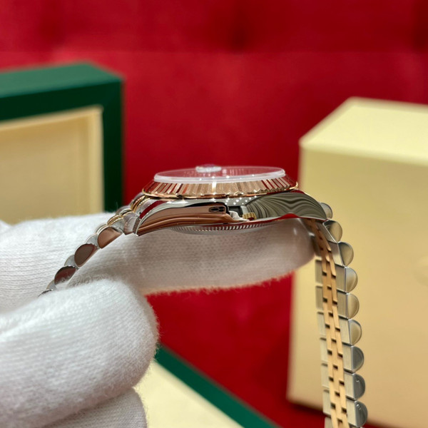 Rolex Datejust 31mm Stainless Steel and Rose Gold Ladies Watch