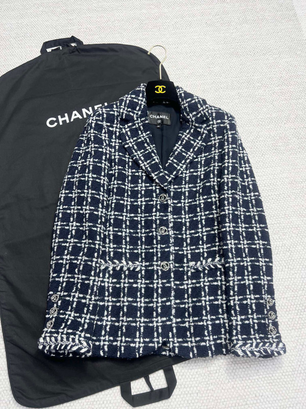 CHANEL Wool & Silk Tweed JACKET