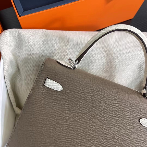 Hermes Special Order Craie/ Etoupe Kelly 25 cm Epsom Palladium  Hardware