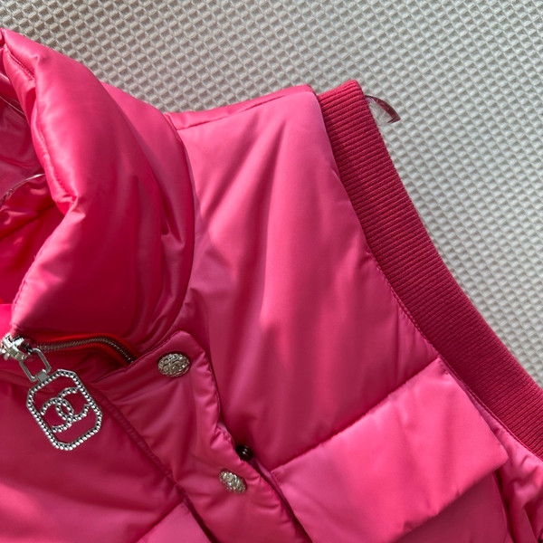 Chanel 2023/24 CoCo Neige Satin & Cashmere VEST FUCHSIA