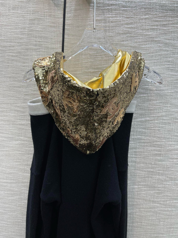 Chanel Cruise 2024 CARDIGAN