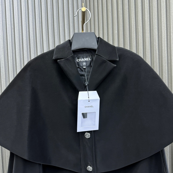 Chanel FW 2023/24 CAPE