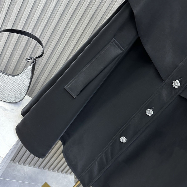 Chanel FW 2023/24 CAPE