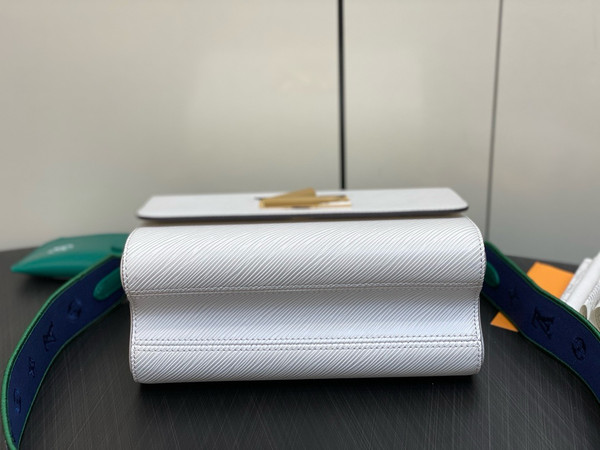 Louis Vuitton M23514 Twist MM Bag