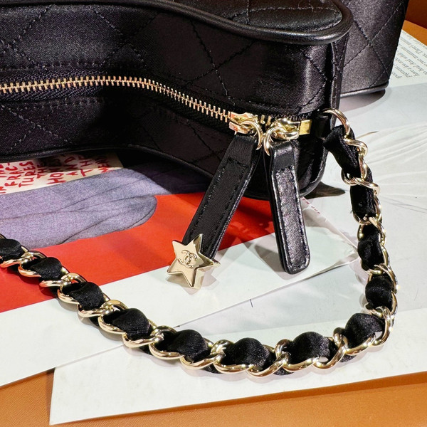 CHANEL STAR HAND BAG BLACK