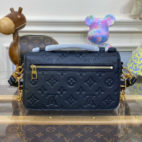 Louis Vuitton M46595 Pochette Métis East West Black