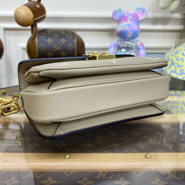 Louis Vuitton M23081 Pochette Métis East West Tourterelle Gray / Crème Beige