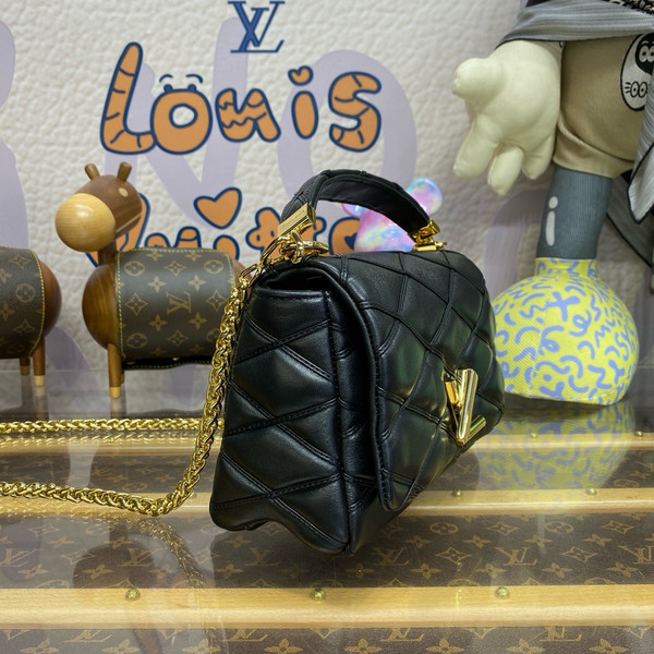Louis Vuitton M22891 GO-14 MM