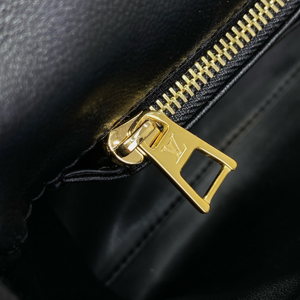 Louis Vuitton M22891 GO-14 MM