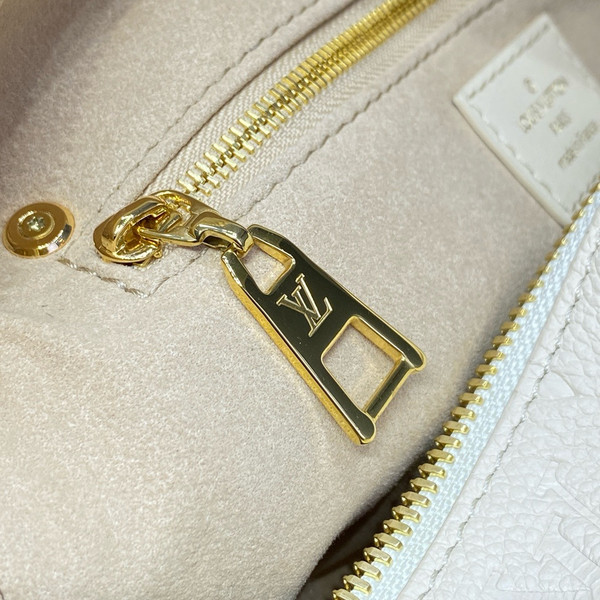 Louis Vuitton M45394 Petite Malle Souple Bag