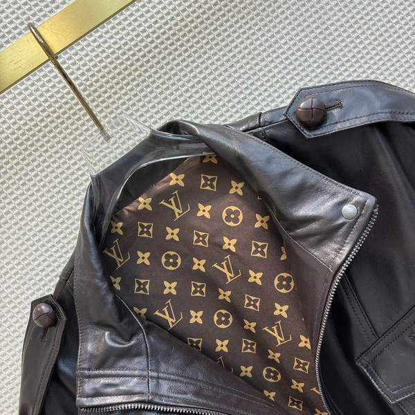 Louis Vuitton 1AFEC4 Sleeveless Leather Safari Jacket