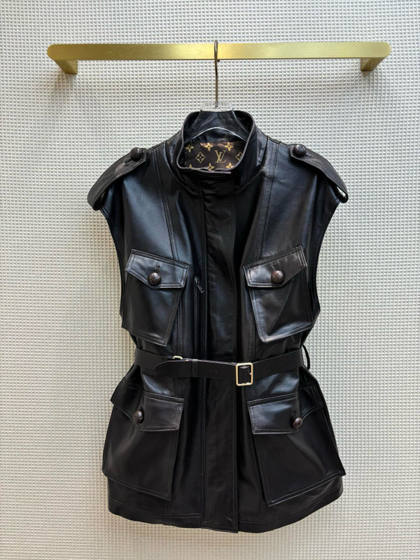 Louis Vuitton 1AFEC4 Sleeveless Leather Safari Jacket
