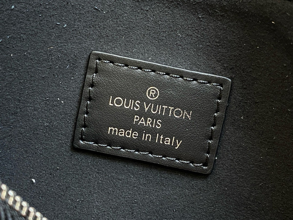 Louis Vuitton M46288 CarryAll PM Bag