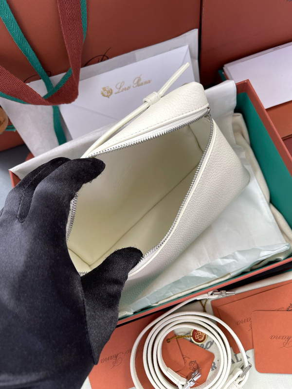 Loro Piana Extra Pocket L19  Grained Calfskin Cream