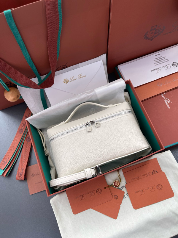 Loro Piana Extra Pocket L19  Grained Calfskin Cream