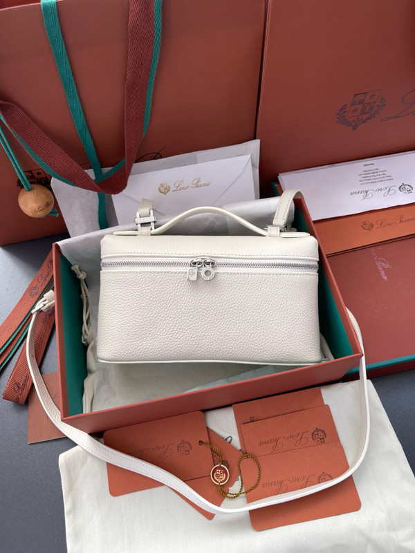 Loro Piana Extra Pocket L19  Grained Calfskin Cream