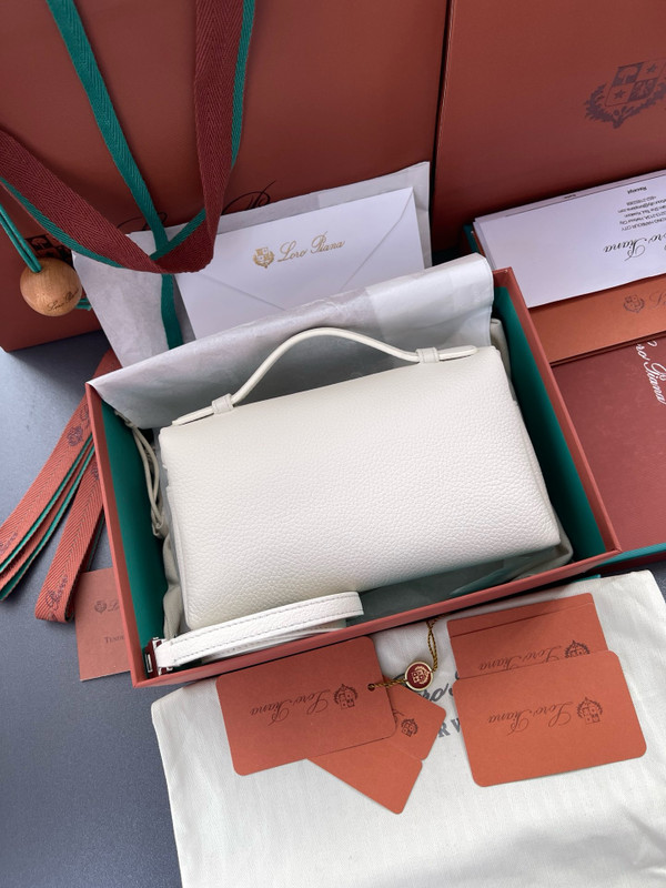 Loro Piana Extra Pocket L19  Grained Calfskin Cream