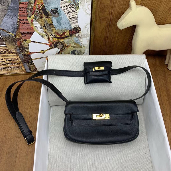 Hermès Kelly Moove Black Swift Gold Hardware