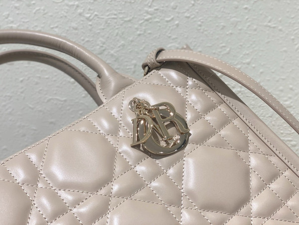 Chrisian Dior Small Dior Book Tote  Beige Macrocannage Calfskin (26.5 x 21 x 14 cm)