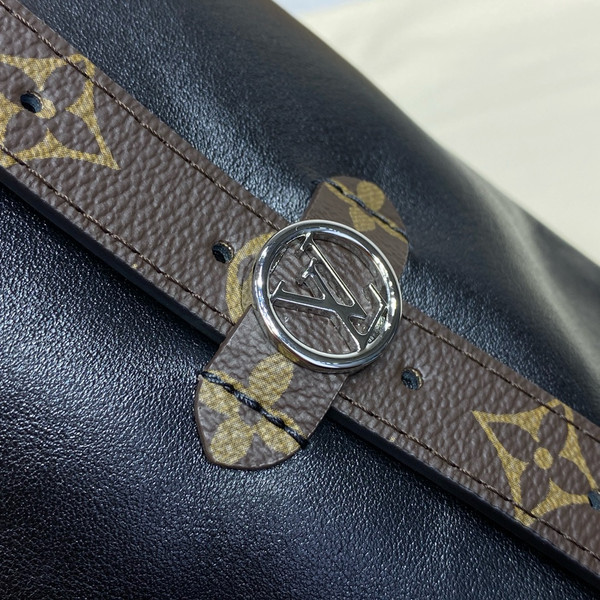 Louis Vuitton M25143 CarryAll Dark MM Bag