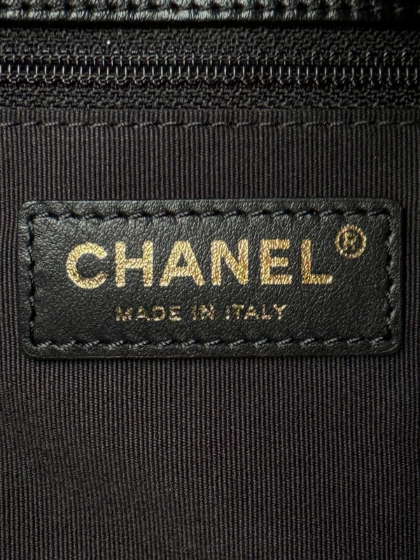 Chanel Supple Twins Hobo Bag Black Small  2024